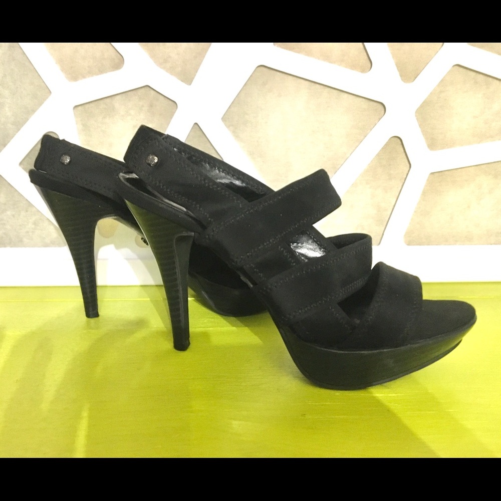 Simply Vera Strappy Heels